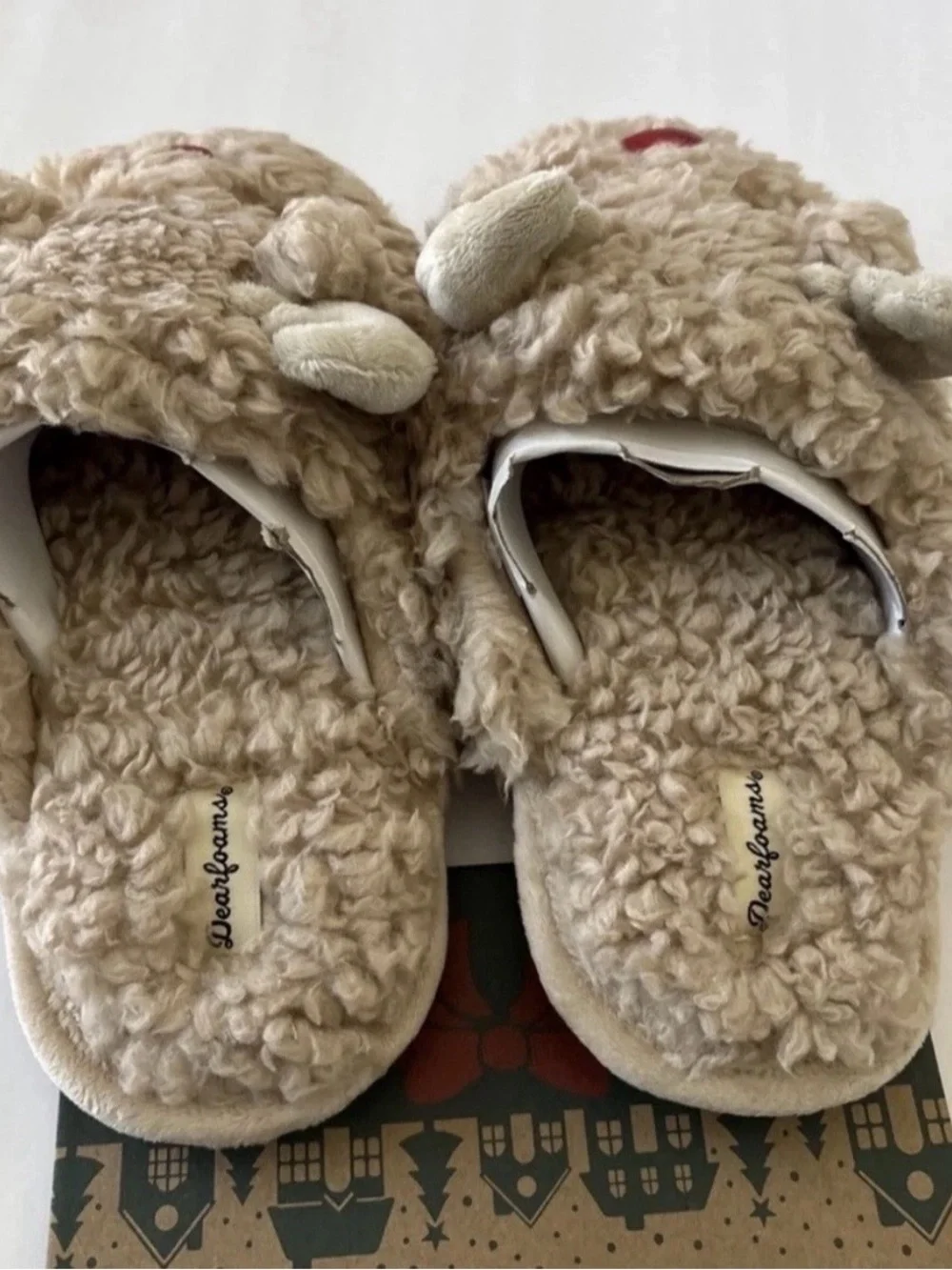 Dearfoams Kids Slippers Christmas Reindeer Tan/Red Size 2 3